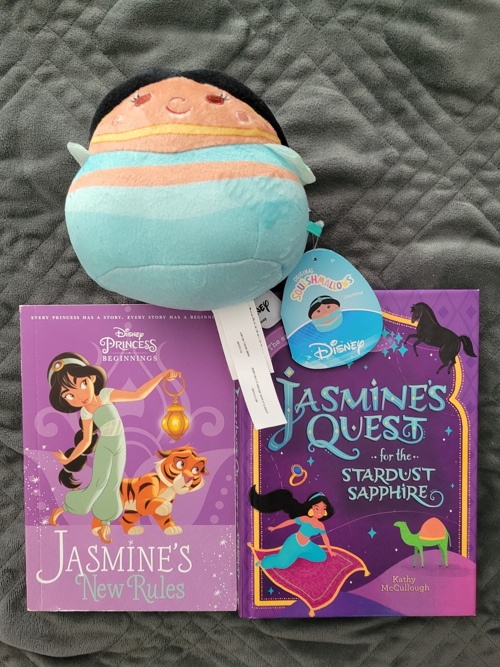 Disney Jasmine Bundle: Incl  Plush Squishmallow + 2 Books